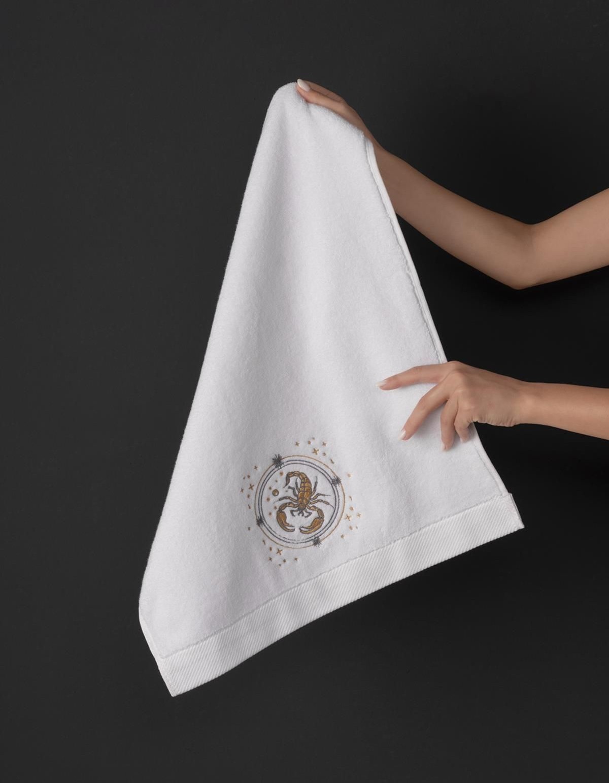 Varol Lüks Microcotton Burç Nakışlı Havlu Seti – Yumuşak & Dayanıklı Varol Lüks Microcotton Burç Nakışlı Havlu Seti – Yumuşak & Dayanıklı