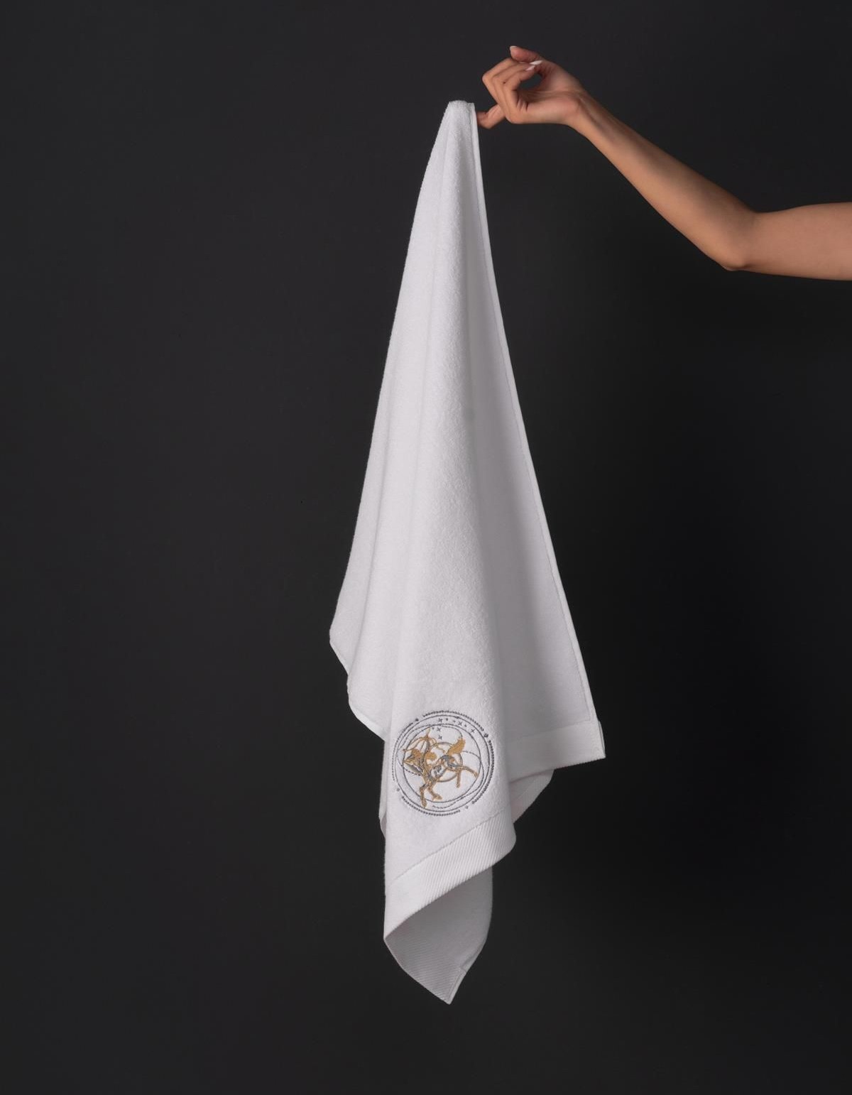 Varol Lüks Microcotton Burç Nakışlı Havlu Seti – Yumuşak & Dayanıklı Varol Lüks Microcotton Burç Nakışlı Havlu Seti – Yumuşak & Dayanıklı