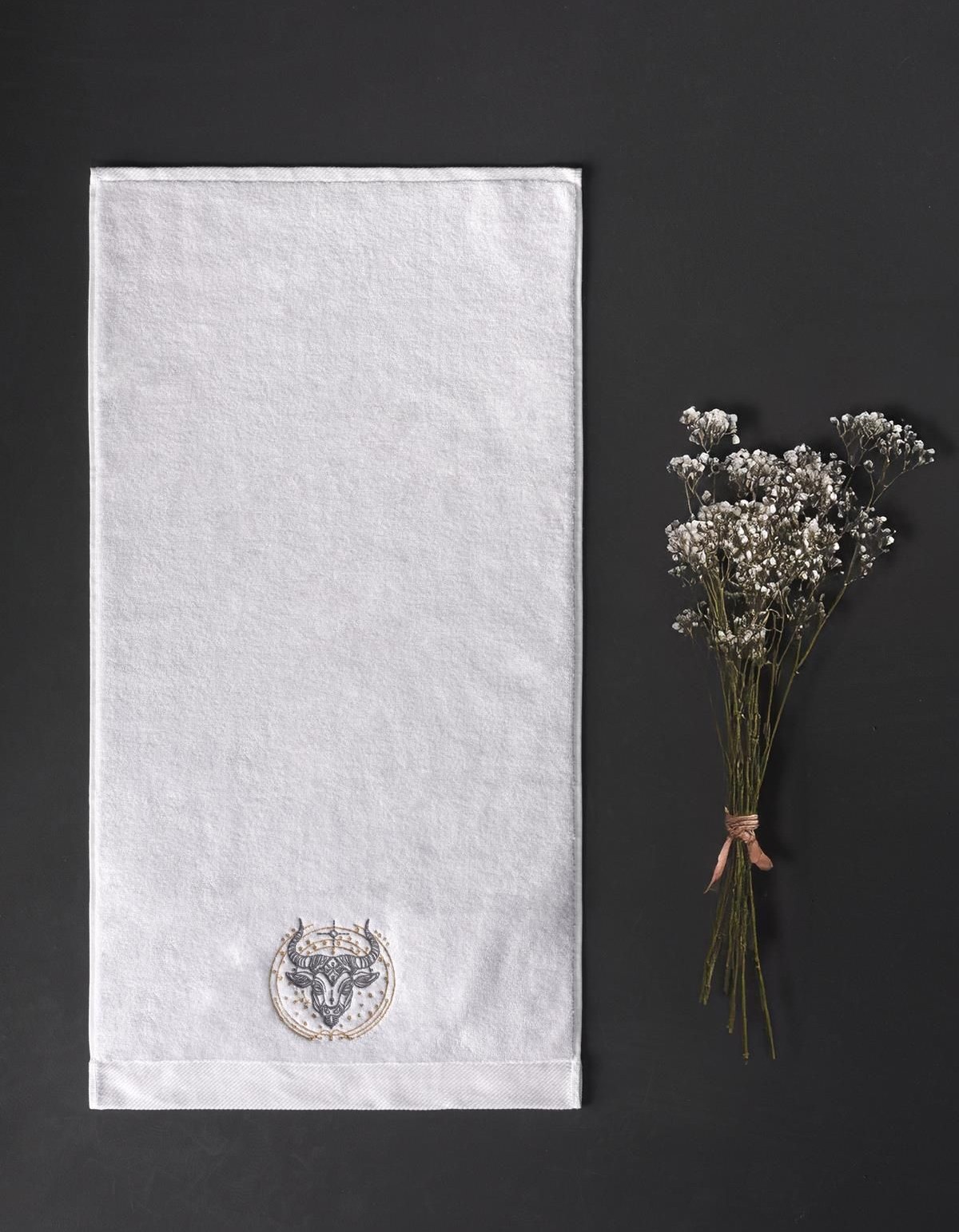 Varol Lüks Microcotton Burç Nakışlı Havlu Seti – Yumuşak & Dayanıklı Varol Lüks Microcotton Burç Nakışlı Havlu Seti – Yumuşak & Dayanıklı