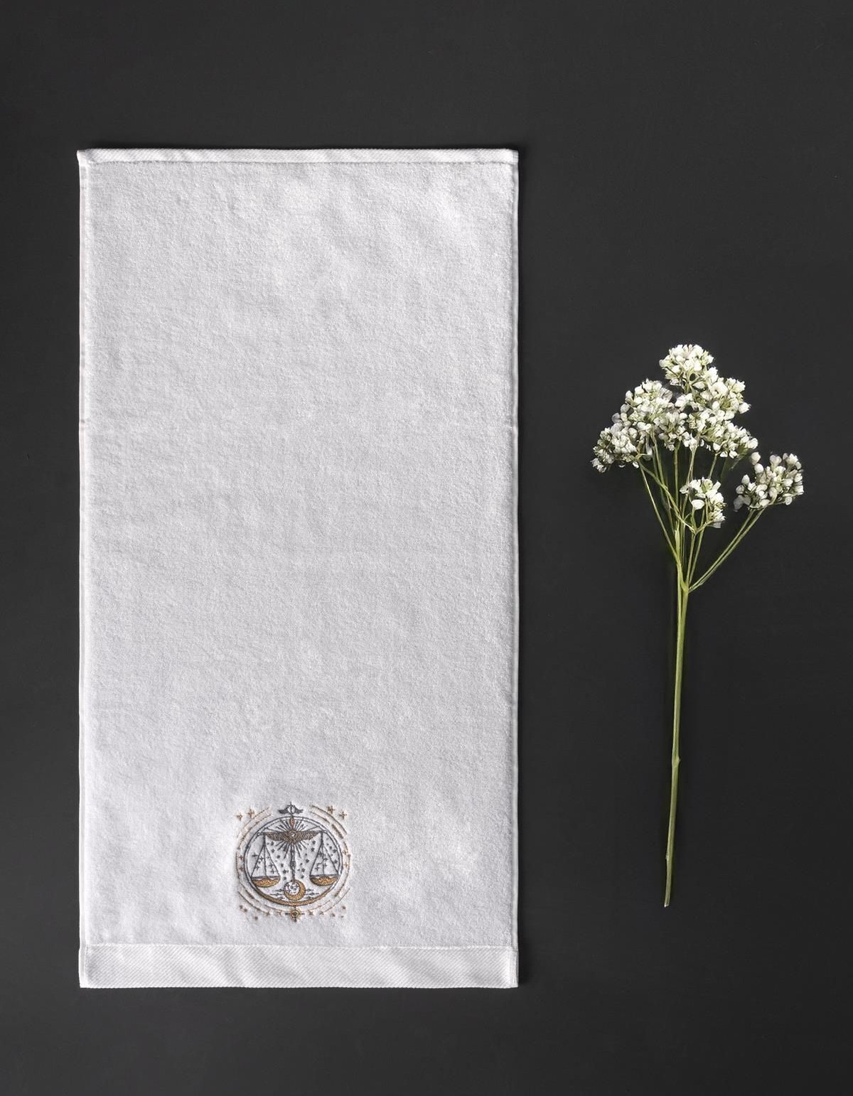 Varol Lüks Microcotton Burç Nakışlı Havlu Seti – Yumuşak & Dayanıklı Varol Lüks Microcotton Burç Nakışlı Havlu Seti – Yumuşak & Dayanıklı