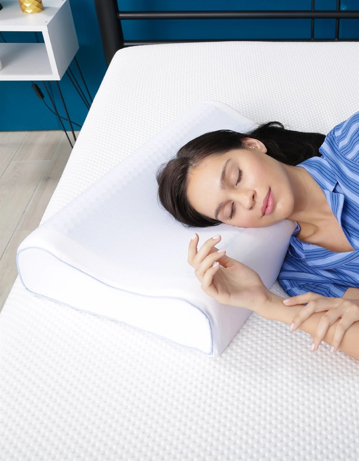 Varol Lunora Serinletici Jelli Visco Yastık 60x40x14 Varol Lunora Serinletici Jelli Visco Yastık 60x40x14