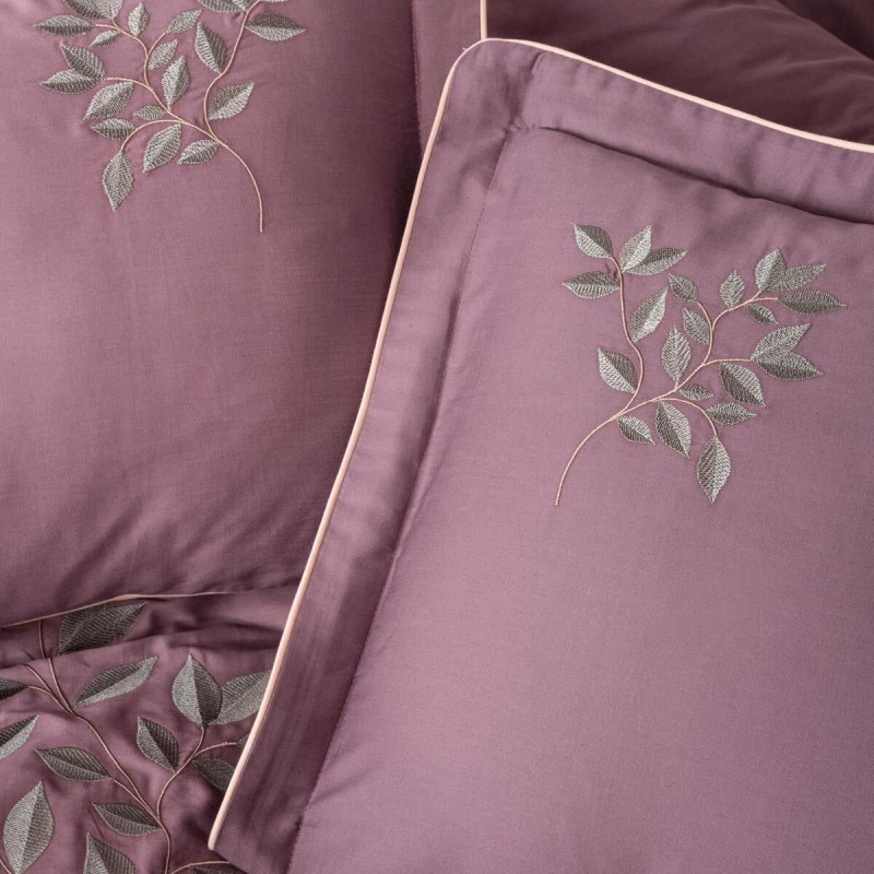 Varol Nakışlı Pamuk Saten Çift Kişilik Nevresim Takımı Varol Nakışlı Pamuk Saten Çift Kişilik Nevresim Takımı