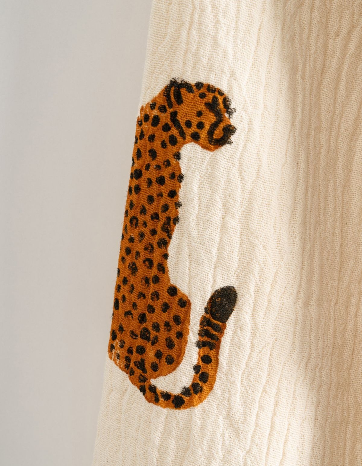 Varol Organik %100 Pamuk Kapşonlu Sabahlık Bornoz Plaj Elbisesi - Leopar