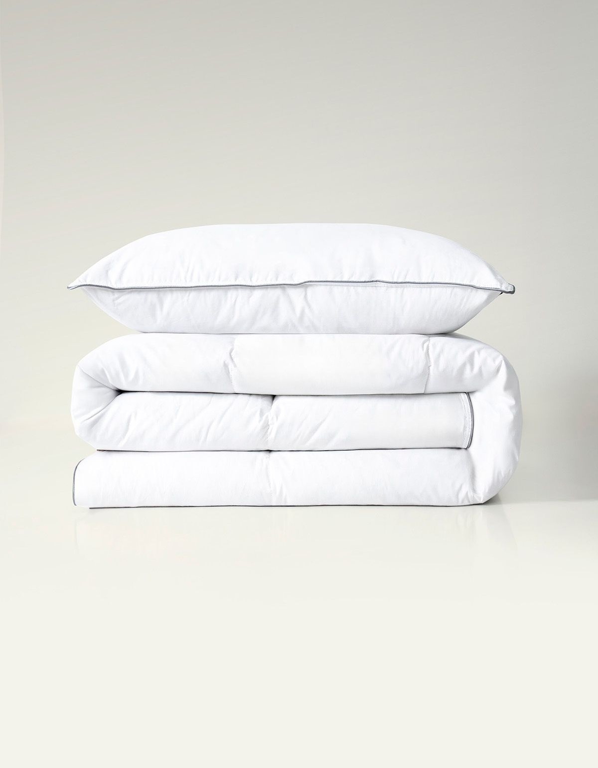 Varol Premium Kaz Tüyü Yastık %70 Gıdık / %30 Sırt 50x70 cm Varol Premium Kaz Tüyü Yastık %70 Gıdık / %30 Sırt 50x70 cm