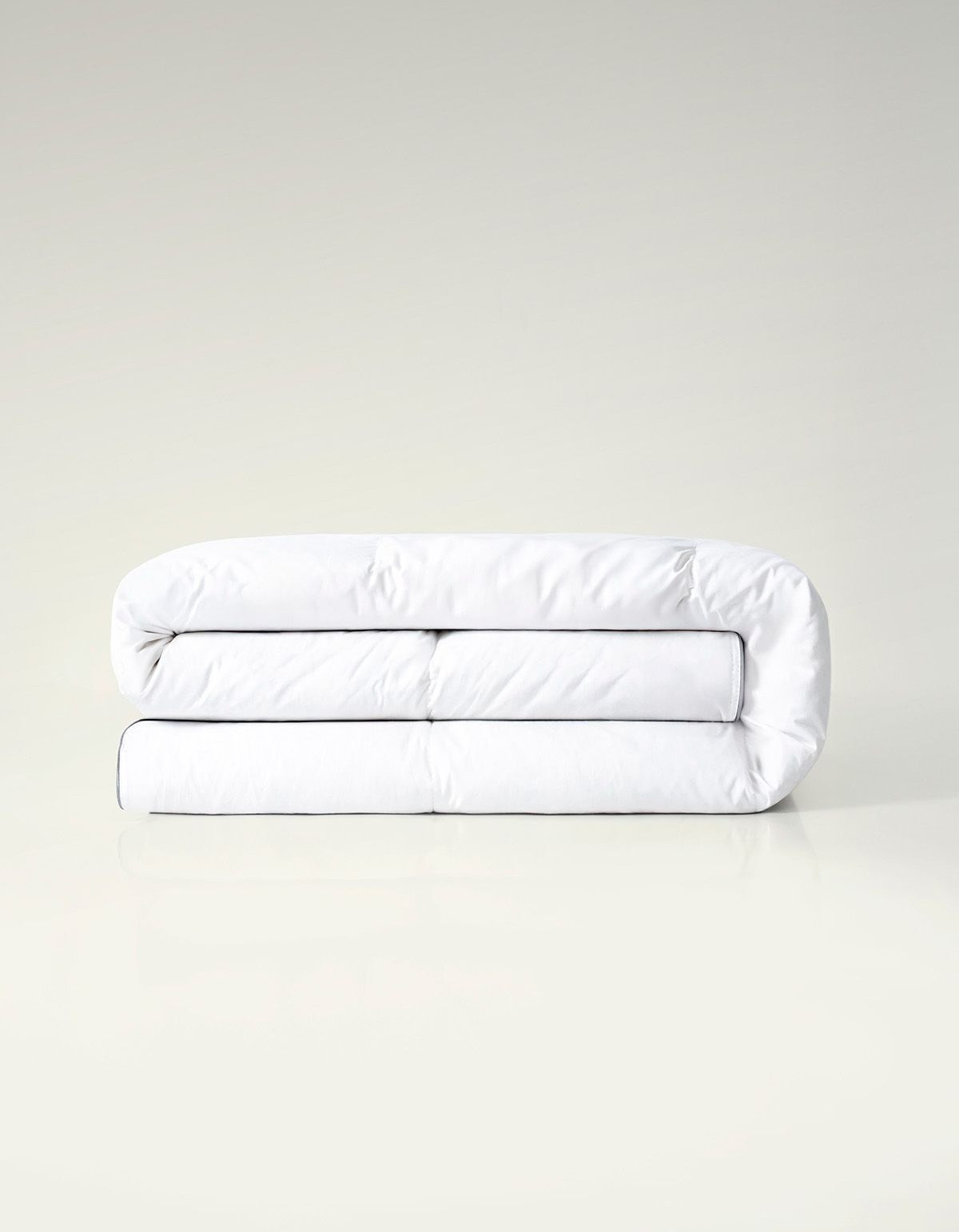 Varol Premium Kaz Tüyü Yorgan %70 Gıdık / %30 Sırt – Battal Boy (215×235 cm) Varol Premium Kaz Tüyü Yorgan %70 Gıdık / %30 Sırt – Battal Boy (215×235 cm)