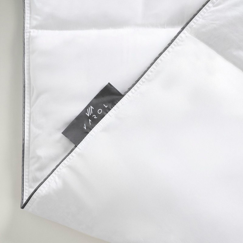 Varol Premium Kaz Tüyü Yorgan %70 Gıdık / %30 Sırt – Tek Kişilik (155×215 cm) Varol Premium Kaz Tüyü Yorgan %70 Gıdık / %30 Sırt – Tek Kişilik (155×215 cm)