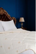 Varol Pure Woll Çift Kişilik Yün Yorgan (195x215 cm) – %100 Pamuk Kılıf | Bez Çantalı görseli 4