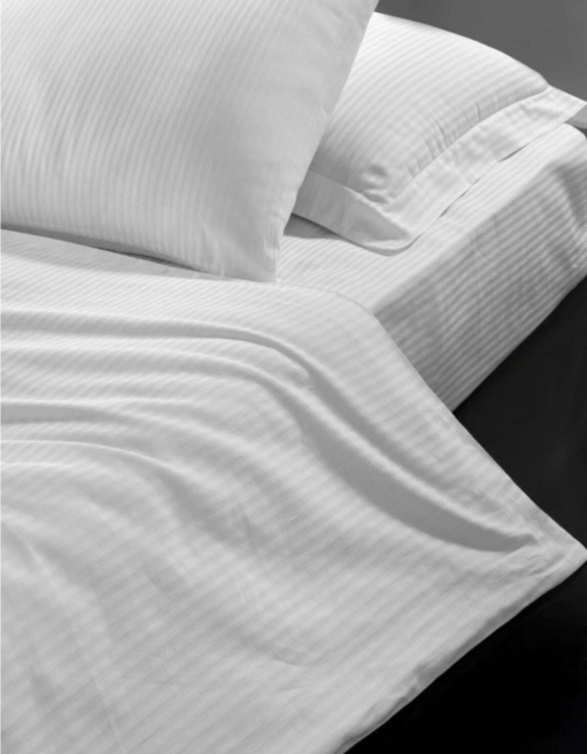 Varol Risus Serisi Otel Yastık Kılıfı 50x70+5 Oxfort 83 Tel 2 Adet