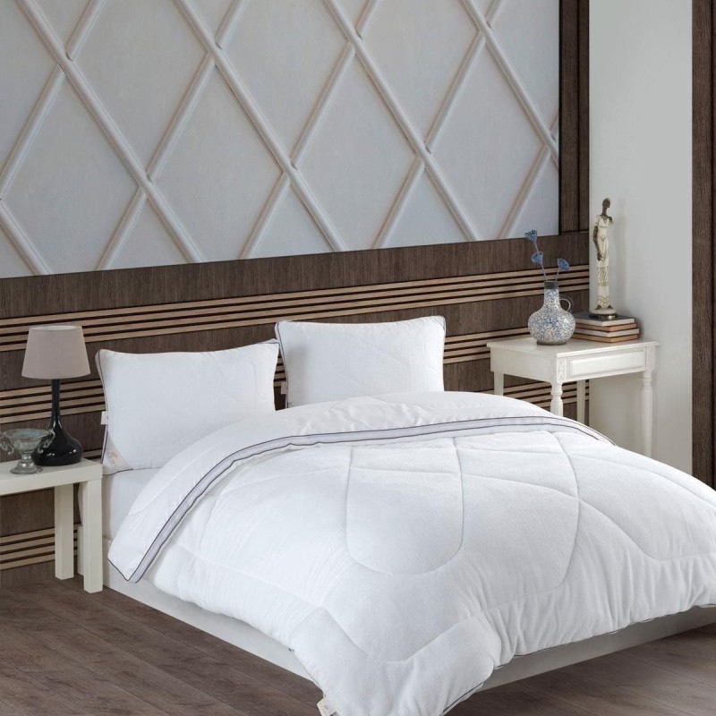 Varol Soft Dört Mevsim Tek Kişilik Yorgan 155x215cm