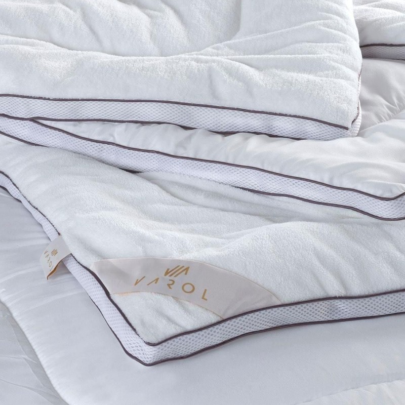 Varol Soft Dört Mevsim Tek Kişilik Yorgan 155x215cm