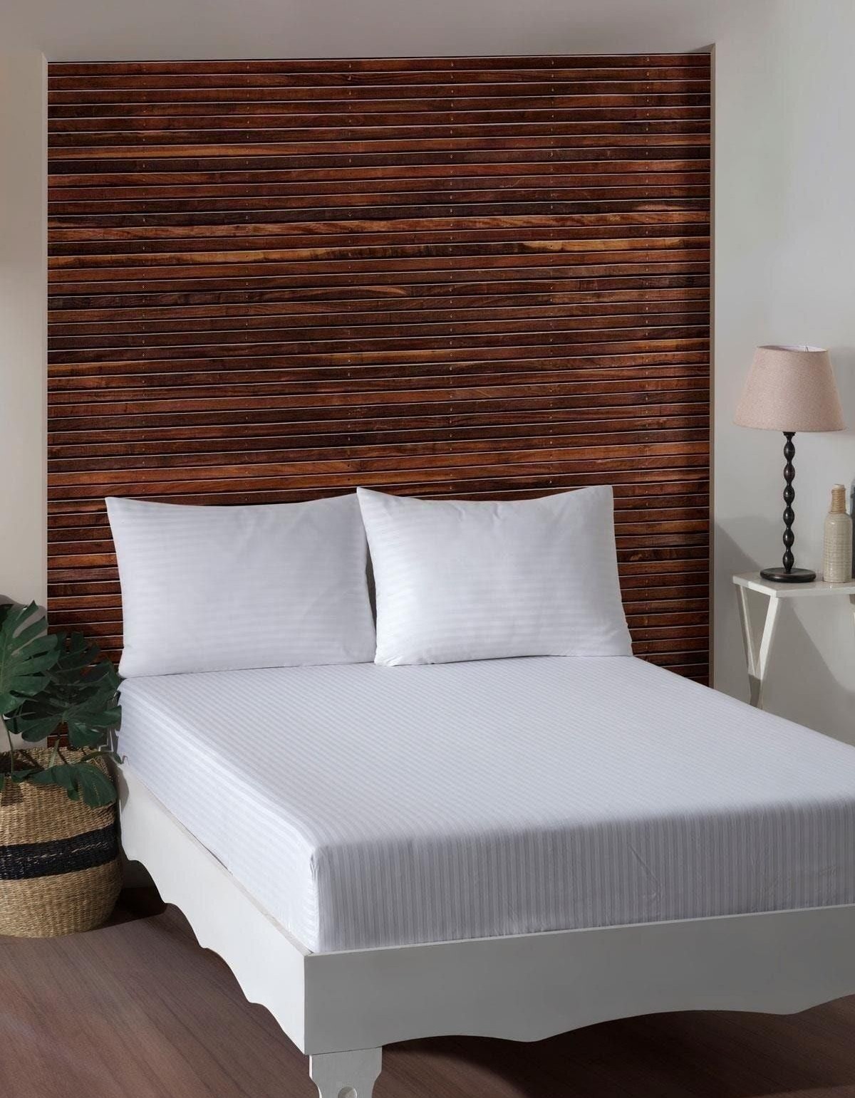 Varol Tek Kişilik Fitted Pamuk Saten Çarşaf Takımı - Beyaz