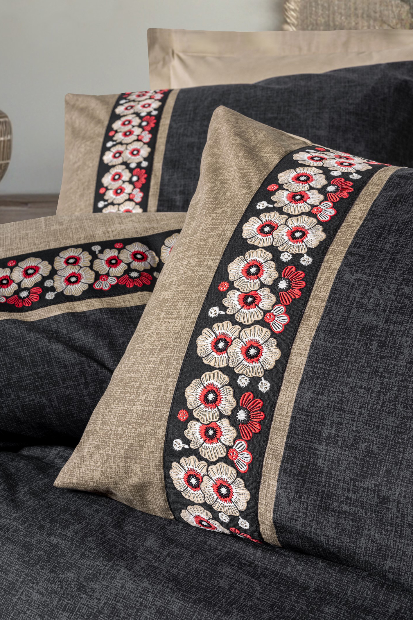 Cotton Box Folk Ark Çift Kişilik Nevresim Takımı Yamka Bej doku detayı