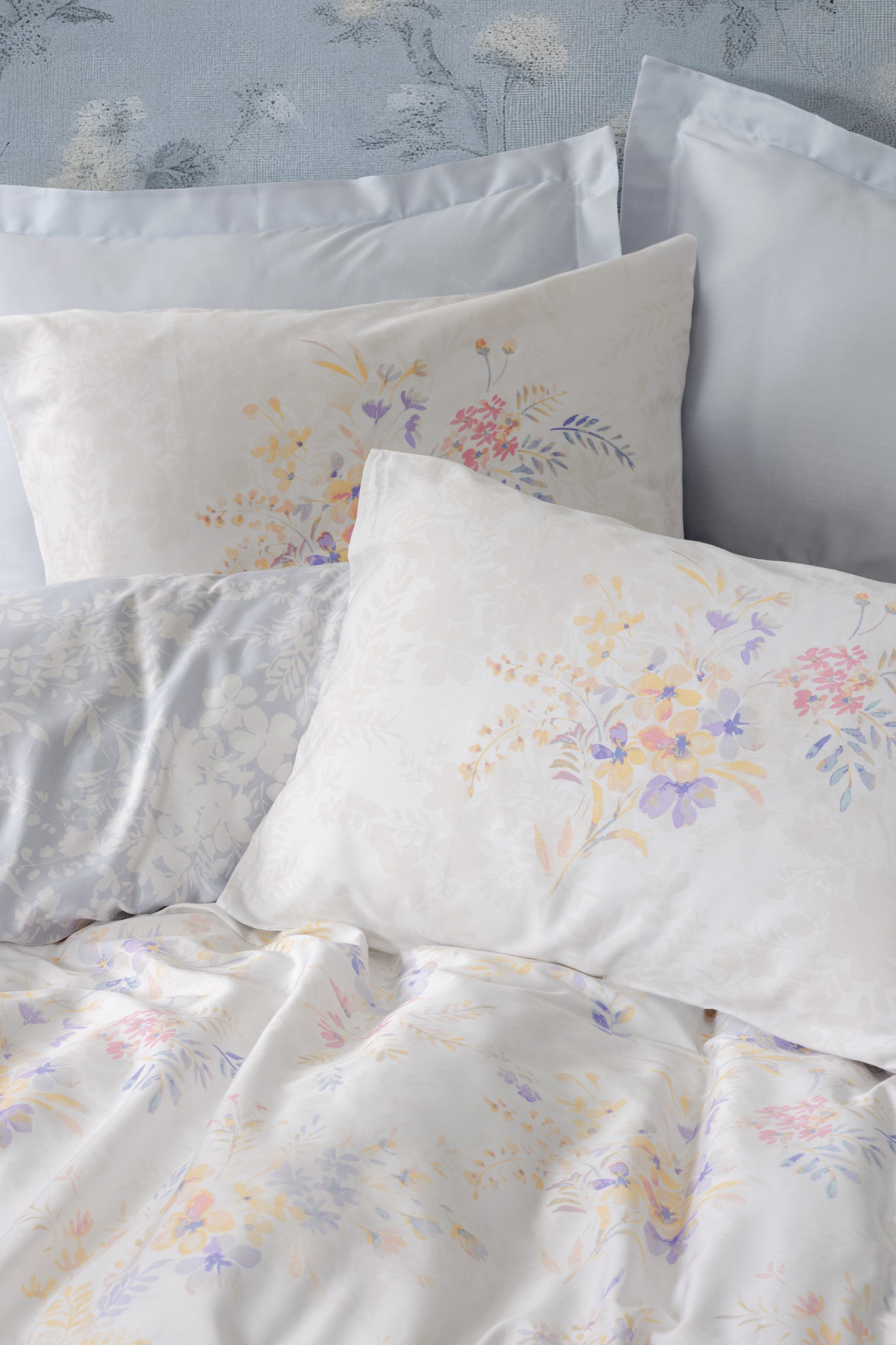 Cotton Box Saten Çift Kişilik Nevresim Takımı Lilou Lila doku detayı